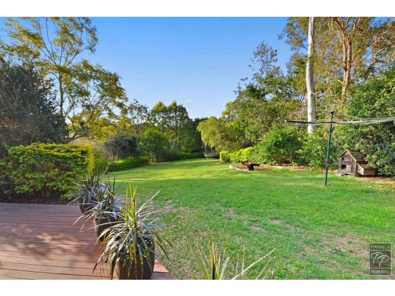 25 Tangy Street, Brookfield QLD 4069