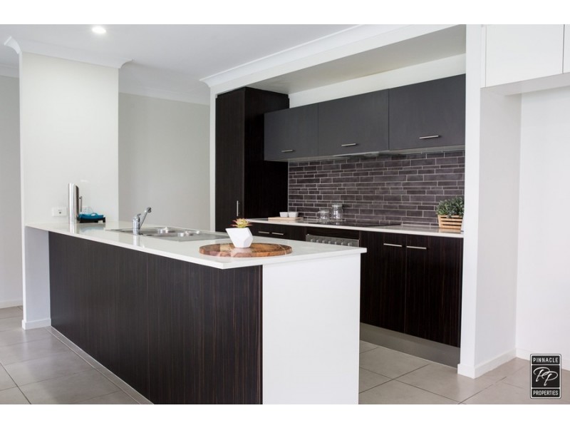 20 Livingstone Court, North Lakes QLD 4509