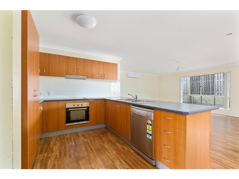 8 Murphy Court, Redbank Plains QLD 4301
