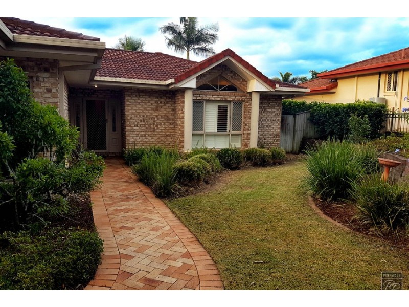 17 Tangy Street, Brookfield QLD 4069