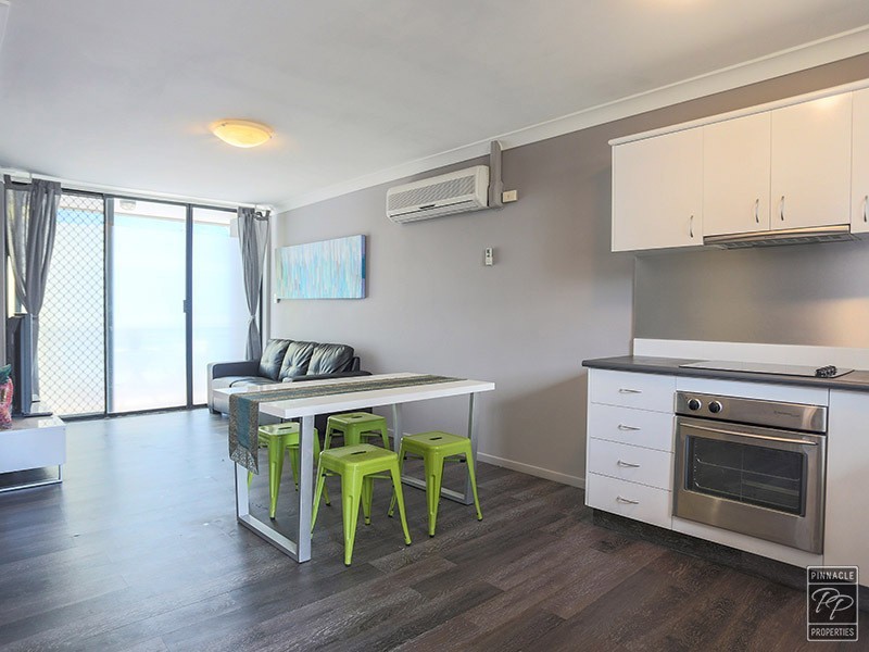 4/574 Kingsford Smith Drive, Hamilton QLD 4007