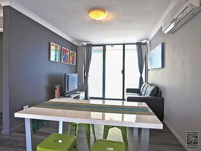 4/574 Kingsford Smith Drive, Hamilton QLD 4007