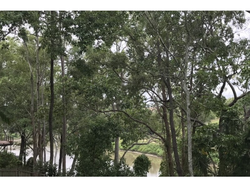 12 Minaji Court, Karana Downs QLD 4306