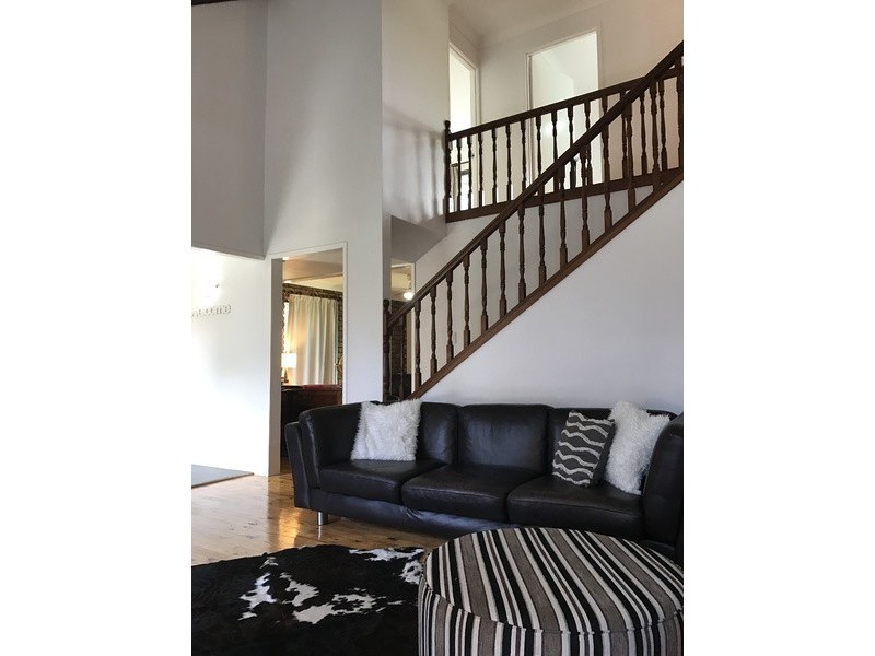 12 Minaji Court, Karana Downs QLD 4306