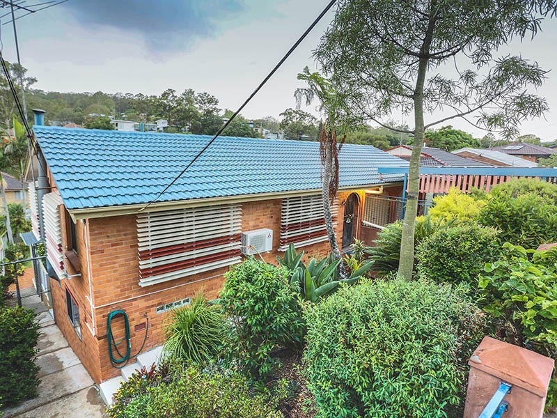 129 Fegen Drive, Moorooka QLD 4105
