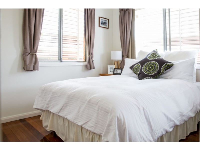 129 Fegen Drive, Moorooka QLD 4105