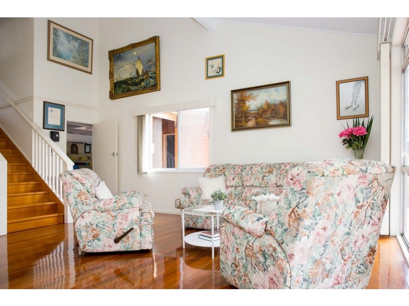 129 Fegen Drive, Moorooka QLD 4105