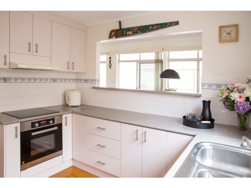 129 Fegen Drive, Moorooka QLD 4105