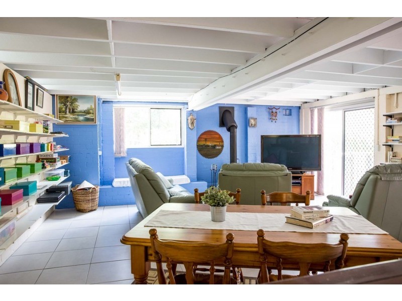 129 Fegen Drive, Moorooka QLD 4105