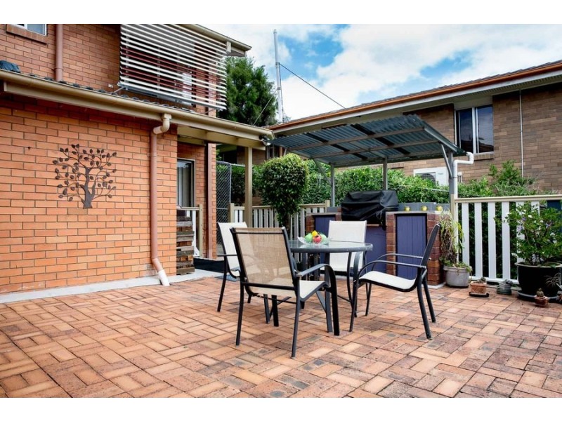 129 Fegen Drive, Moorooka QLD 4105