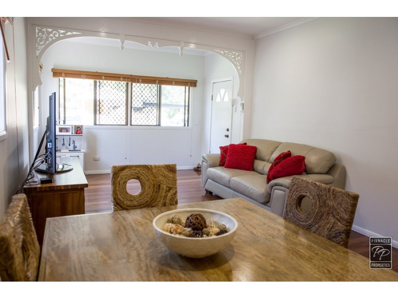 21 Radius Street, Wynnum QLD 4178