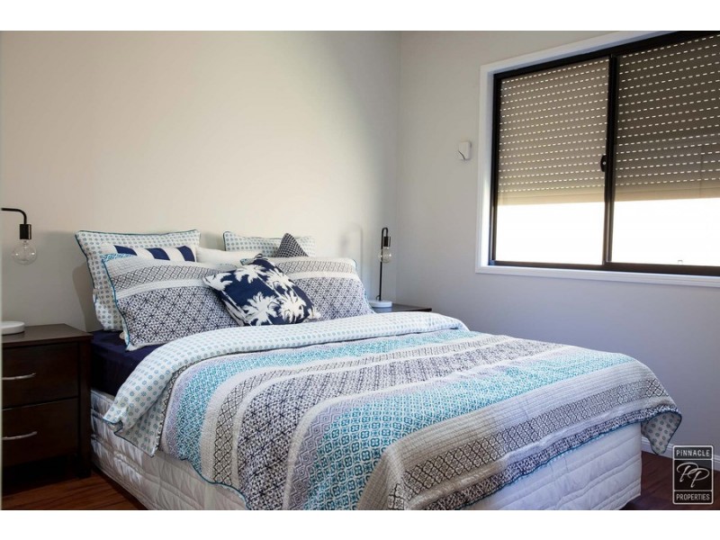 21 Radius Street, Wynnum QLD 4178