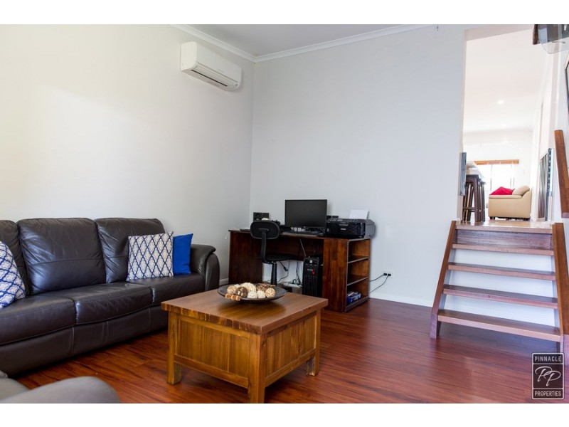 21 Radius Street, Wynnum QLD 4178