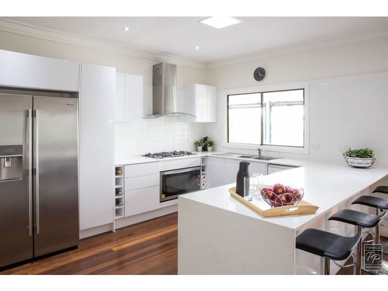 106 Sibley Road, Wynnum West QLD 4178
