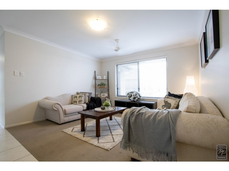 3 Adam Court, Kallangur QLD 4503