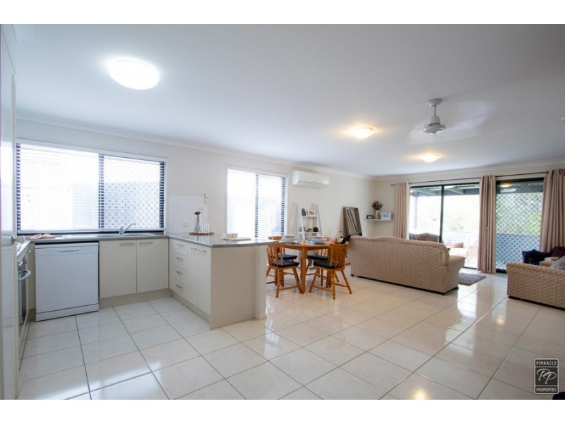 3 Adam Court, Kallangur QLD 4503
