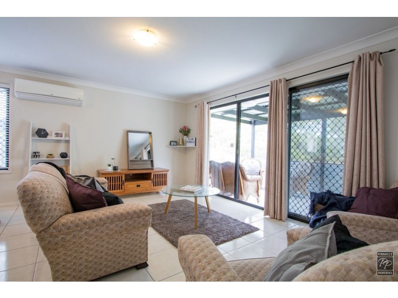 3 Adam Court, Kallangur QLD 4503