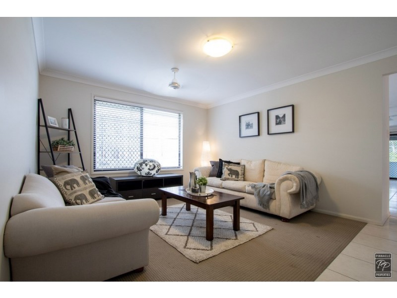 3 Adam Court, Kallangur QLD 4503