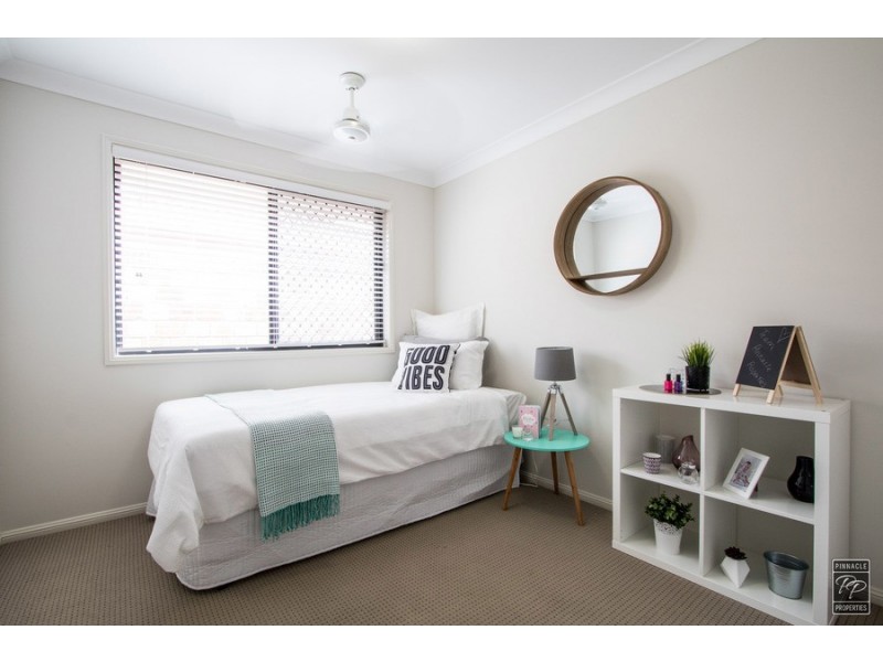 3 Adam Court, Kallangur QLD 4503
