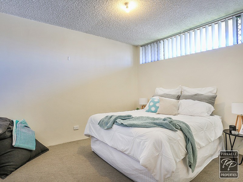 8/415 Esplanade, Manly QLD 4179