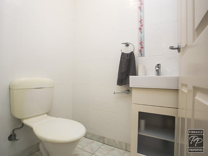8/415 Esplanade, Manly QLD 4179