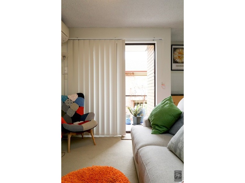 1/133 Central Avenue, Indooroopilly QLD 4068