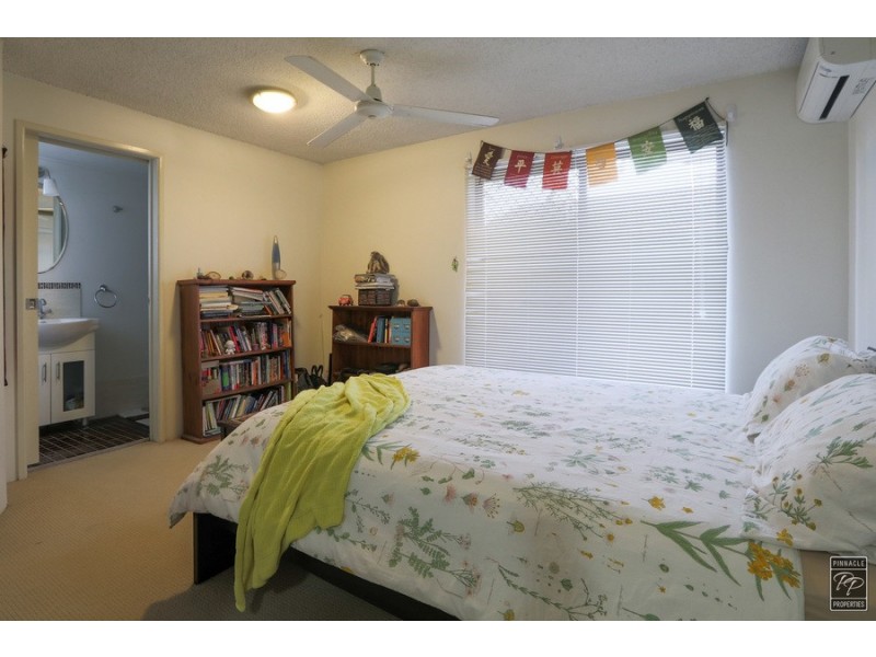 1/133 Central Avenue, Indooroopilly QLD 4068