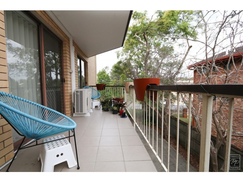 1/133 Central Avenue, Indooroopilly QLD 4068