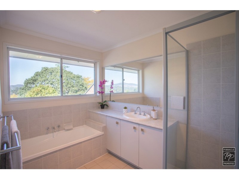 20 Greenfern Place, Ferny Grove QLD 4055
