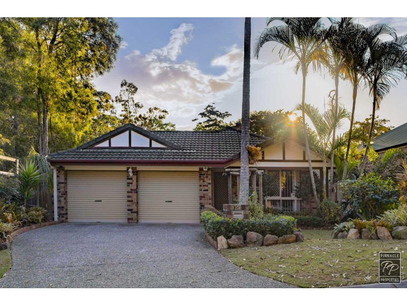 27 Dampier Crescent, Forest Lake QLD 4078