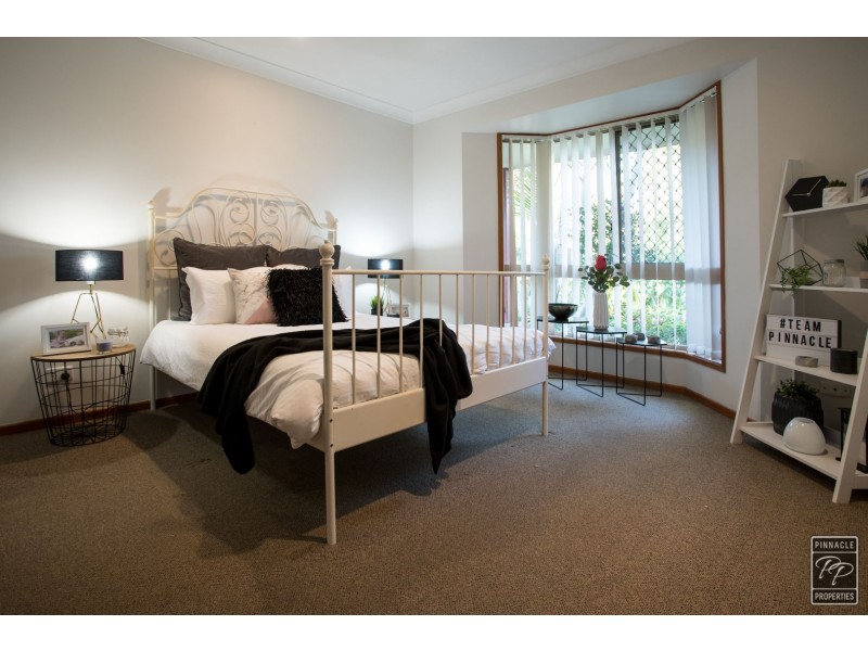 27 Dampier Crescent, Forest Lake QLD 4078