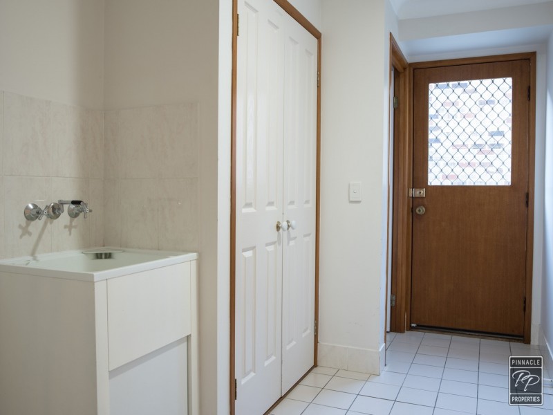 27 Dampier Crescent, Forest Lake QLD 4078