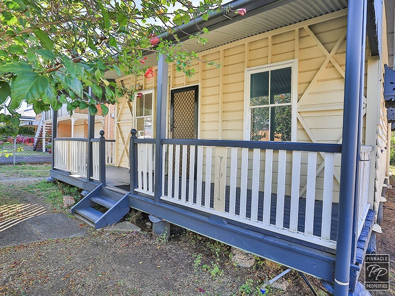 2 Ross Street, Ebbw Vale QLD 4304