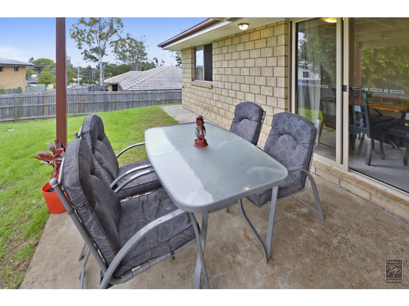 22 Walter Court, Leichhardt QLD 4305