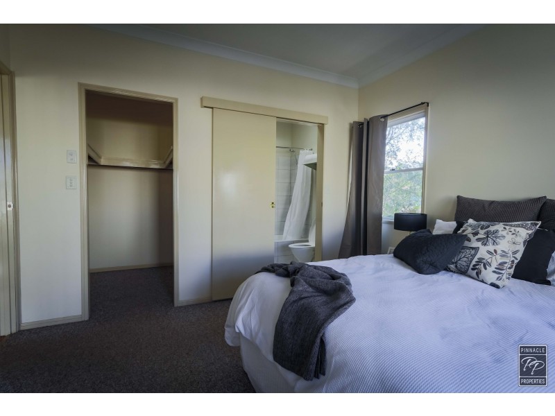 237 Bunya Road, Arana Hills QLD 4054