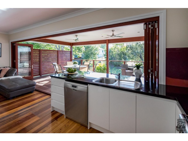 12 Evans Street, Kedron QLD 4031