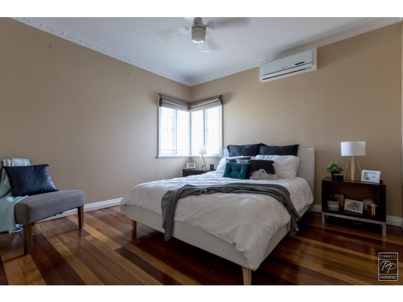 12 Evans Street, Kedron QLD 4031