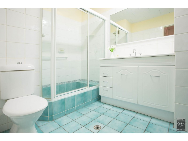 2/44 Brisbane Street, Toowong QLD 4066