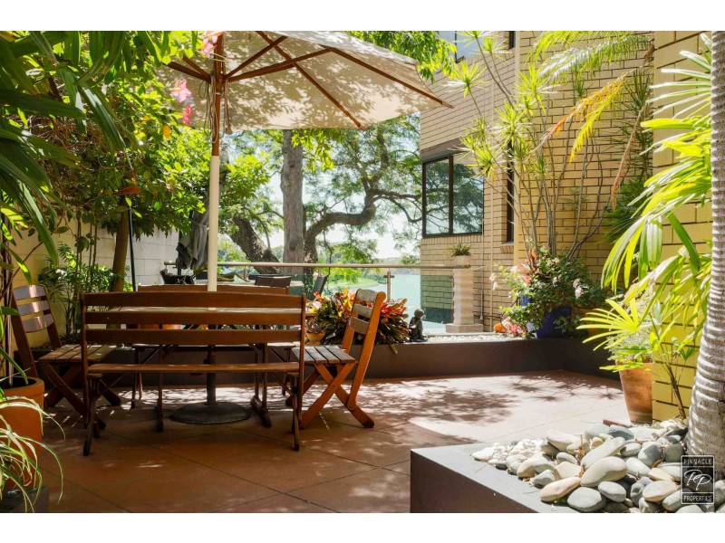 2/44 Brisbane Street, Toowong QLD 4066