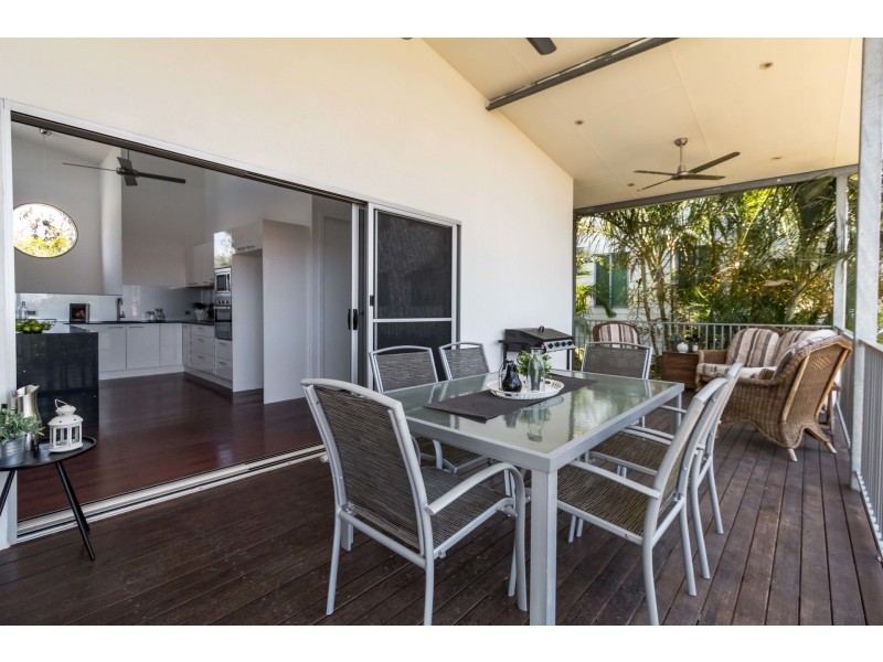 34 Michel Road, Scarborough QLD 4020