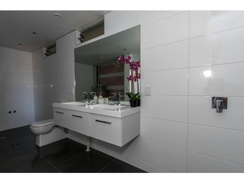34 Michel Road, Scarborough QLD 4020