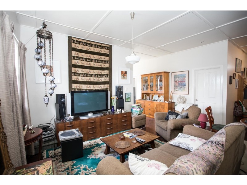 25-29 Park Street, Lowood QLD 4311