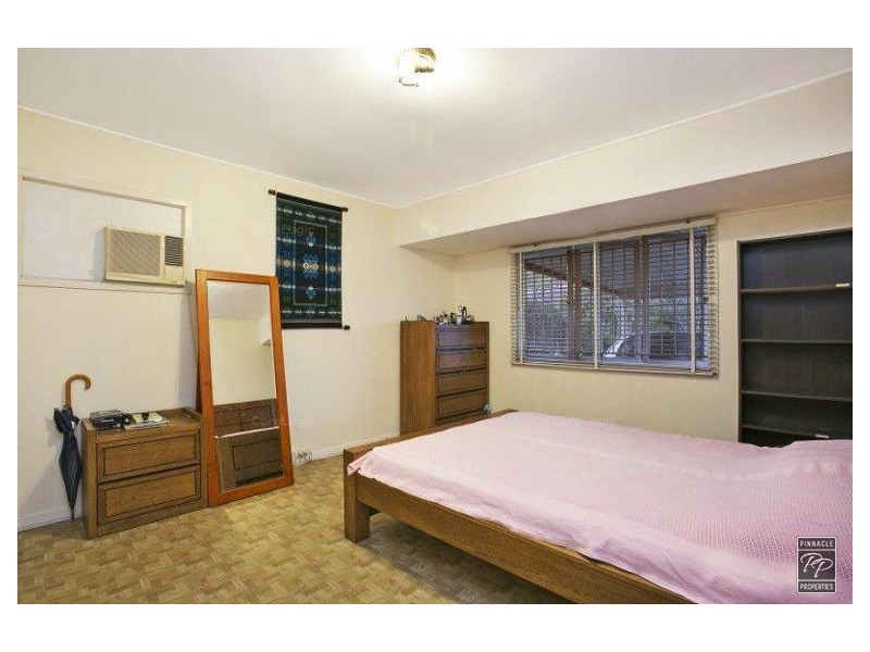 4 Jedburgh Street, Kenmore QLD 4069
