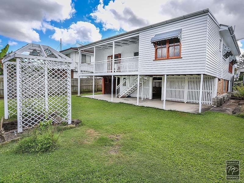 32 Gearside Street, Everton Park QLD 4053