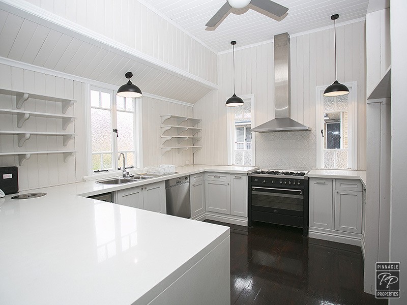 1/65 Cedar Street, Greenslopes QLD 4120