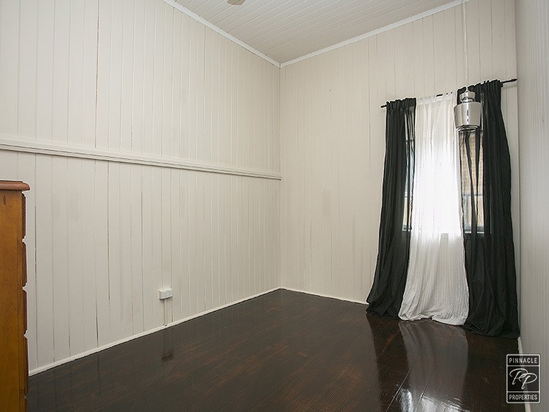 1/65 Cedar Street, Greenslopes QLD 4120