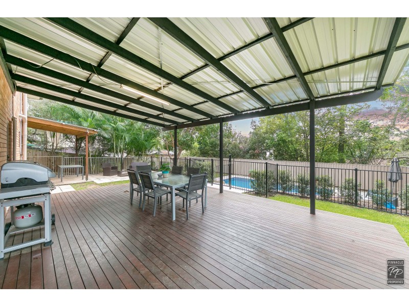 6 Mona Vale Way, Petrie QLD 4502