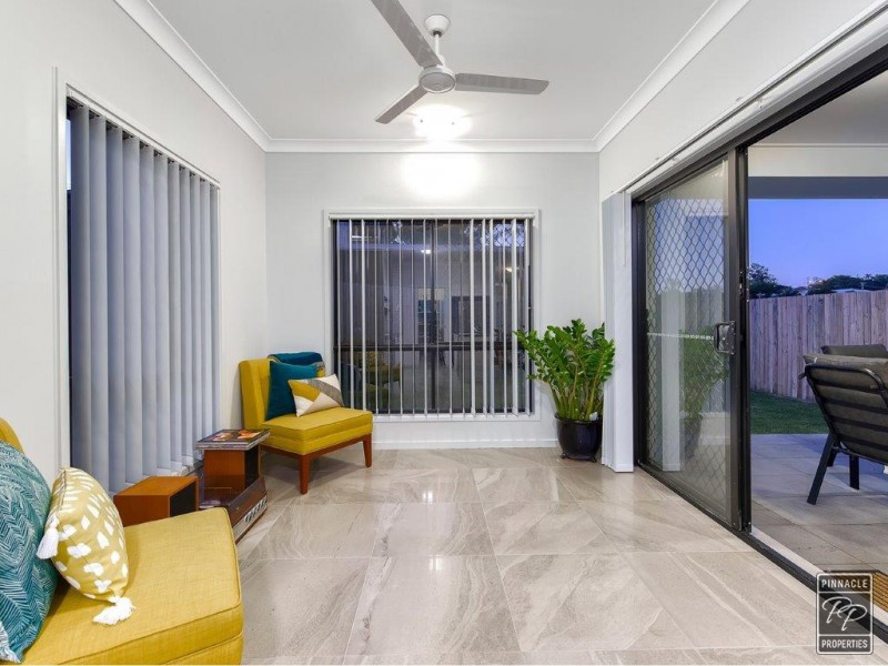 24 Kidgell Street, Stafford QLD 4053