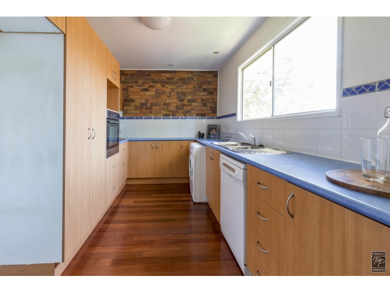 94 Patricks Road, Arana Hills QLD 4054