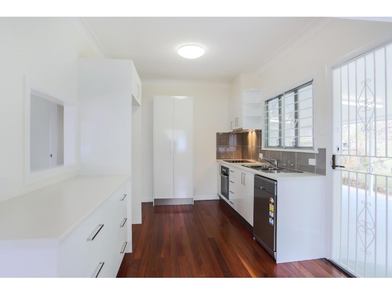 28 Goorama Street, Stafford QLD 4053